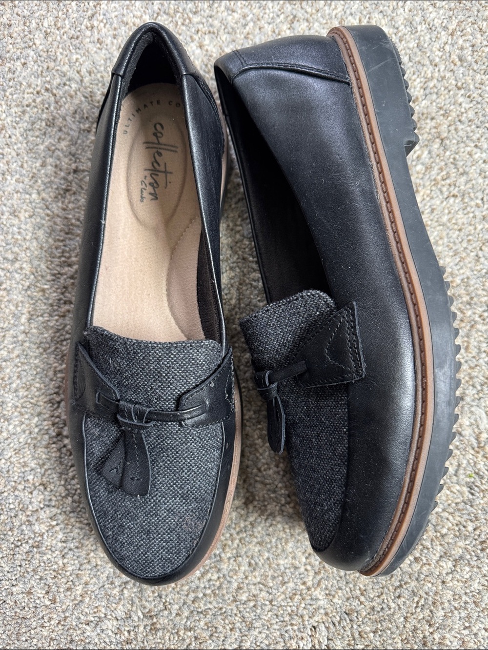 Clarks Women's Black Mixed-Material Tassel Loafers